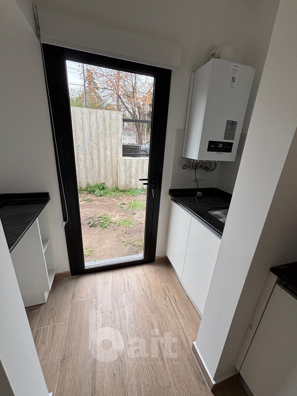 VENDO CASA EN HOUSING 3 DORMITORIOS CON PILETA A ESTRENAR