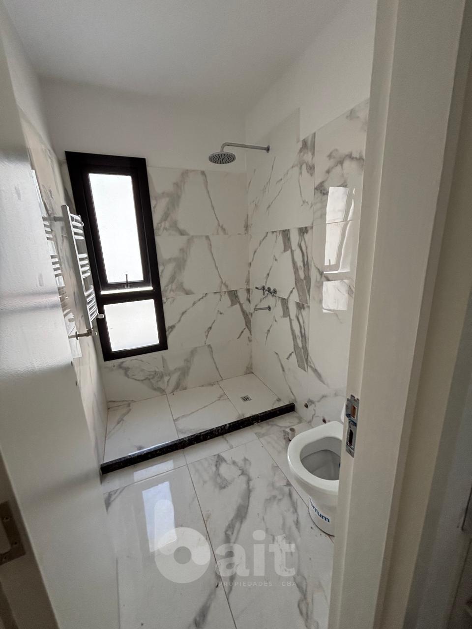 VENDO CASA EN HOUSING 3 DORMITORIOS CON PILETA A ESTRENAR