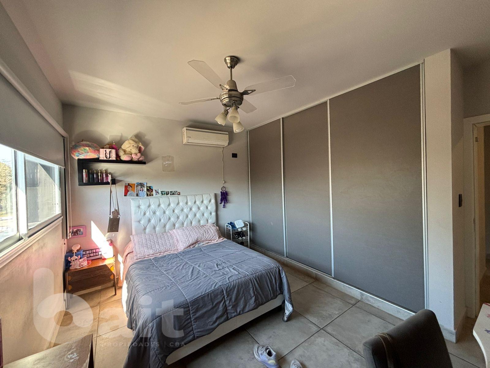 Venta casa Santina Norte, 4 dormitorios, 2 en suite, pileta