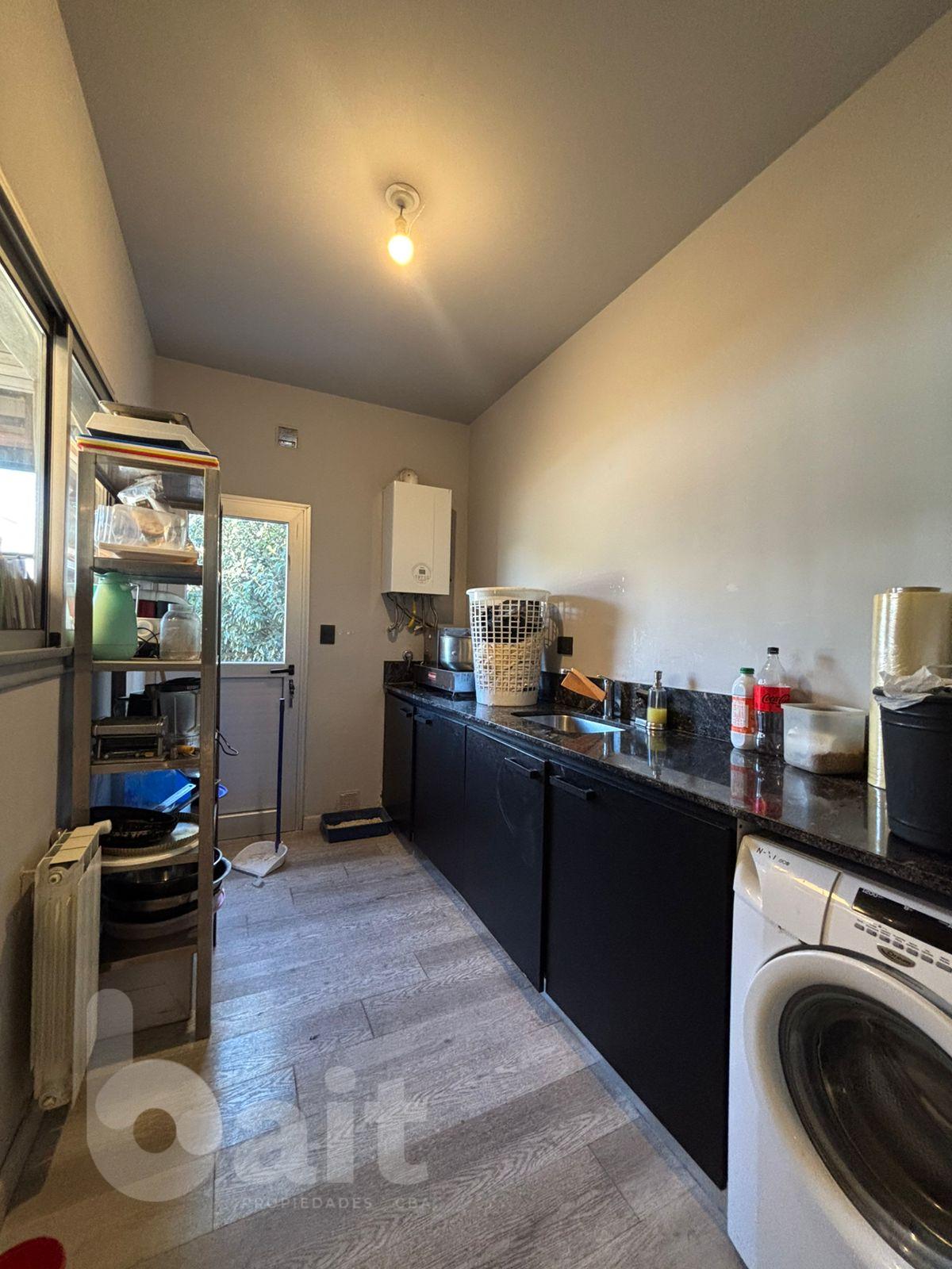 Venta casa Santina Norte, 4 dormitorios, 2 en suite, pileta