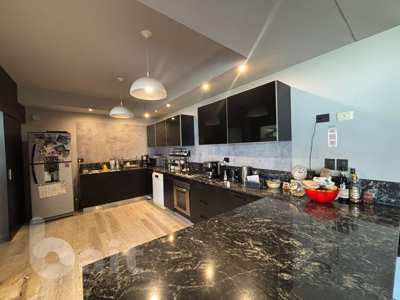 Venta casa Santina Norte, 4 dormitorios, 2 en suite, pileta