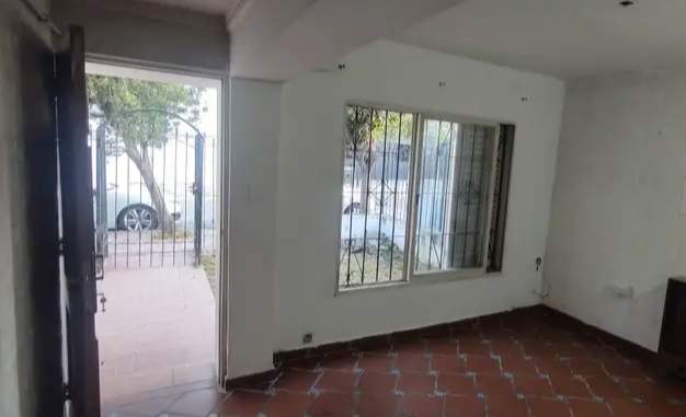 Alq. Casa c2 dorm B Villa Cabrera.