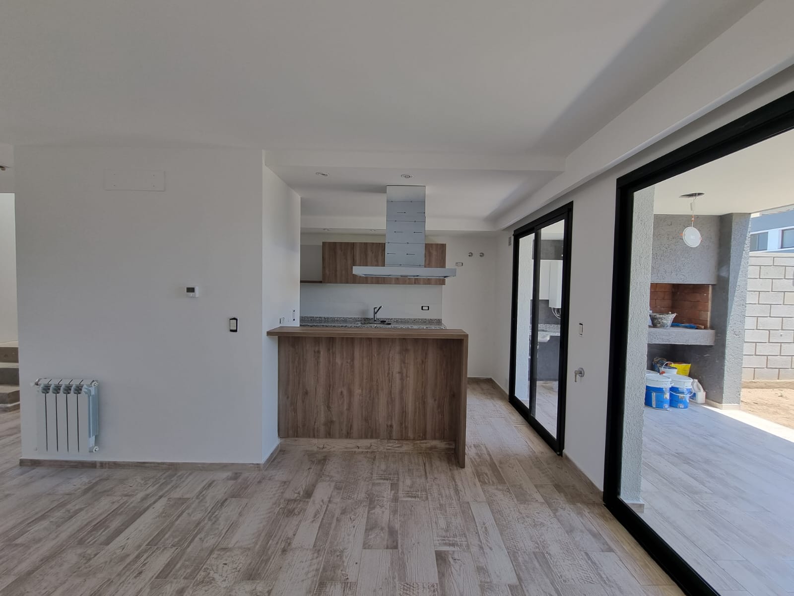 DOCTA BOULEVARD DUPLEX TRES DORMITORIOS EN ALQUILER