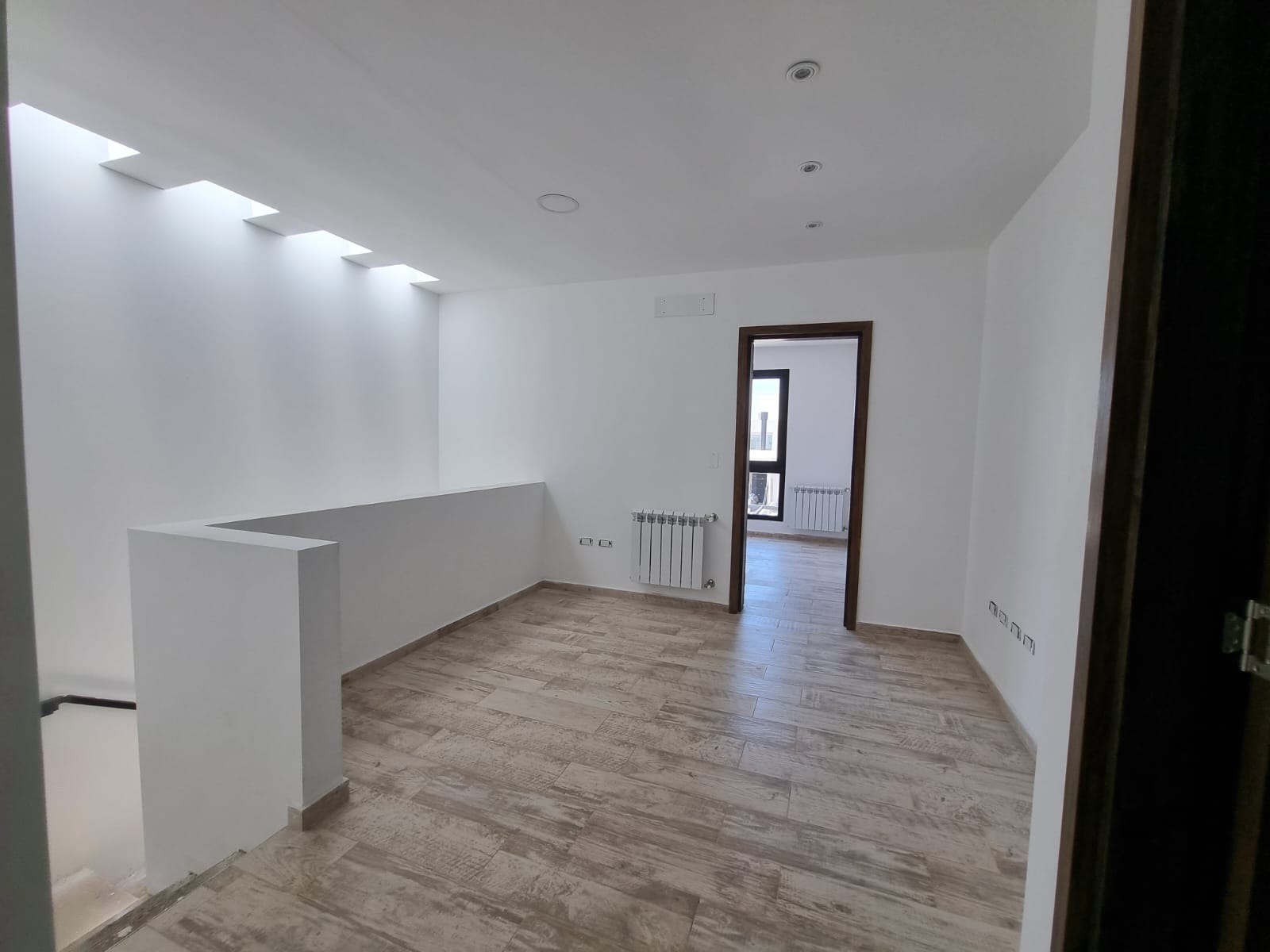 DOCTA BOULEVARD DUPLEX TRES DORMITORIOS EN ALQUILER