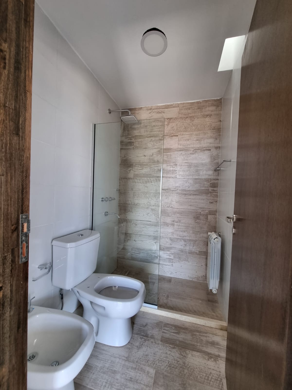 DOCTA BOULEVARD DUPLEX TRES DORMITORIOS EN ALQUILER