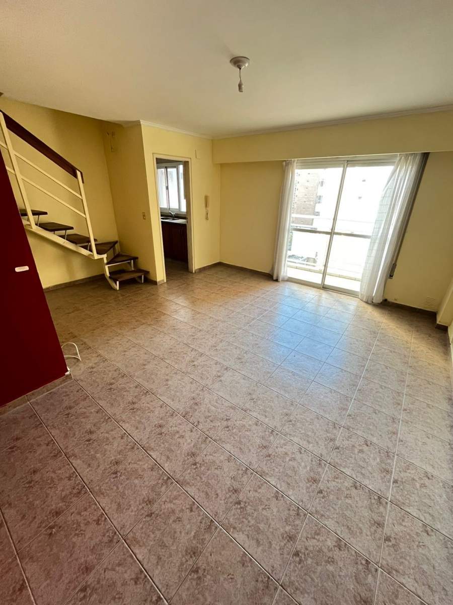 ALQUILER DUPLEX 1 DORM CON DOBLE BALCON - PLENA BV ILLIA