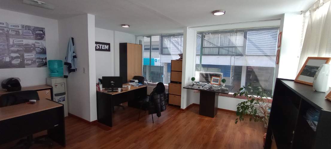 VENDO LOCAL COMERCIAL EN MICROCENTRO