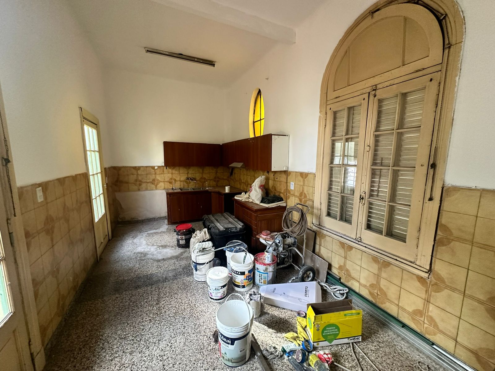 Alquiler  Propiedad Comercial en Planta Alta  San Vicente, Córdoba