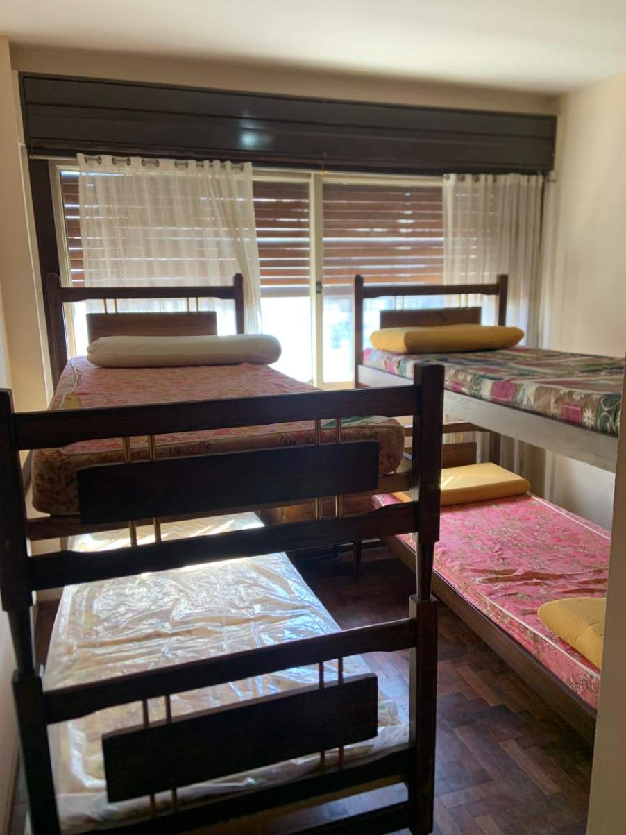 Excelente ubicación . Dpto. 2 Dor. Mas Cochera independiente. Zona Centro Villa Carlos Paz
