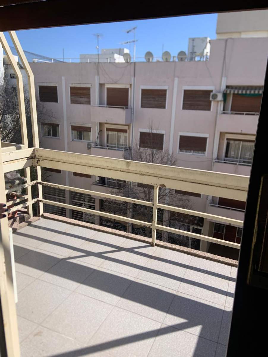 Excelente ubicación . Dpto. 2 Dor. Mas Cochera independiente. Zona Centro Villa Carlos Paz