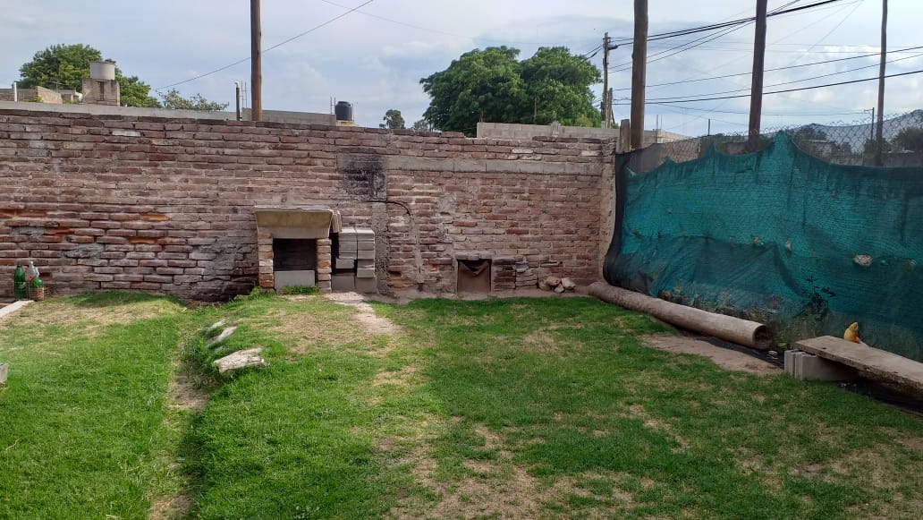 SE VENDE CASA ESQUINA B JOSÉ IGNACIO DÍAZ 4TA SECC