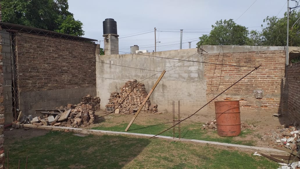 SE VENDE CASA ESQUINA B JOSÉ IGNACIO DÍAZ 4TA SECC