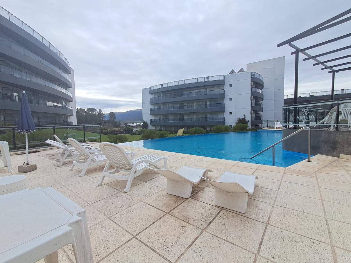 LIQUIDO  ... !!! DOS DORM AMOBLADO . BALCON CON VISTA AL LAGO