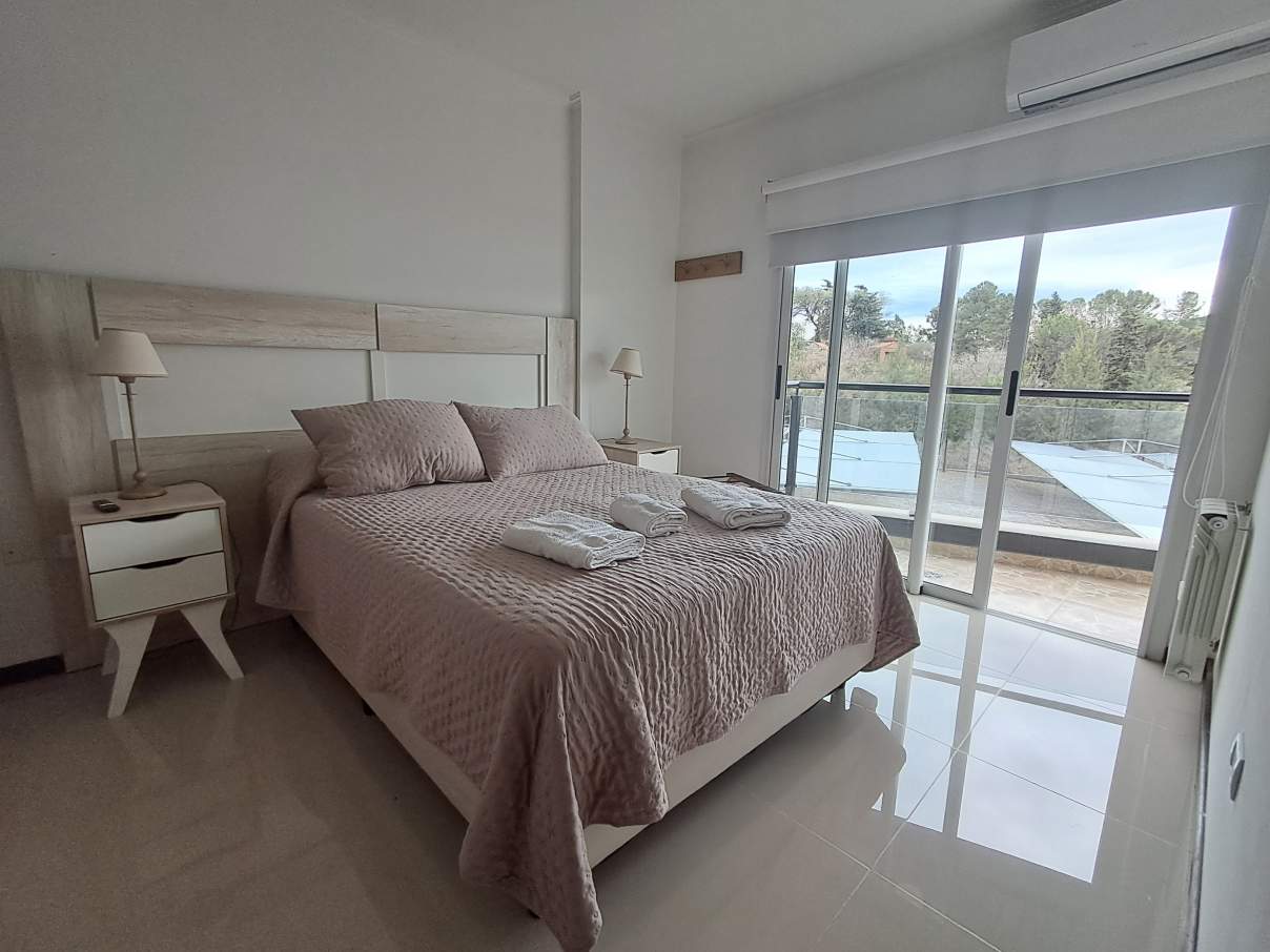 LIQUIDO  ... !!! DOS DORM AMOBLADO . BALCON CON VISTA AL LAGO