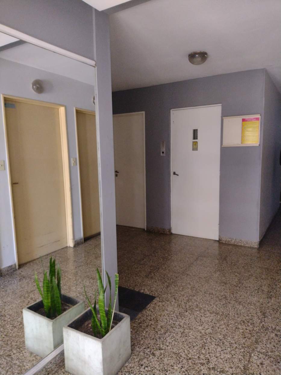 Oportunidad!  Vendo Un dormitorio ubicación estratégica!
