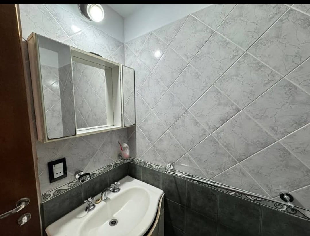 Departamento en venta, 2 dormitorios, pileta, cochera. Villa Carlos Paz.