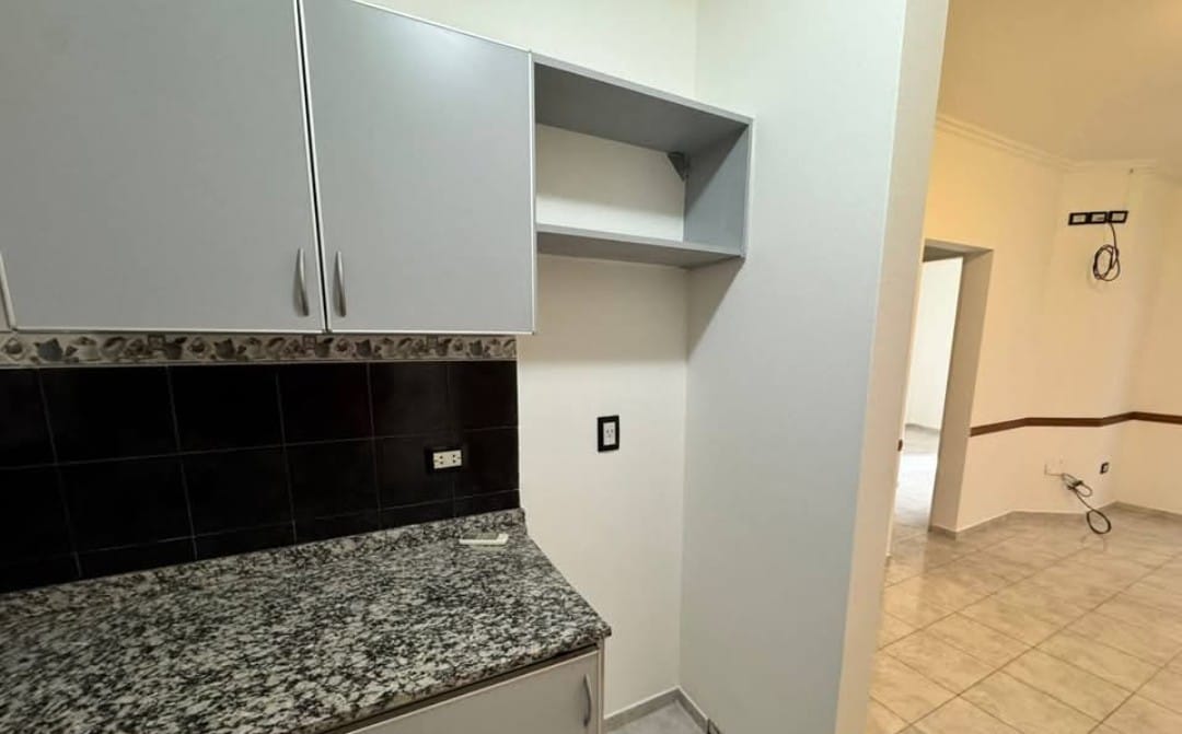 Departamento en venta, 2 dormitorios, pileta, cochera. Villa Carlos Paz.