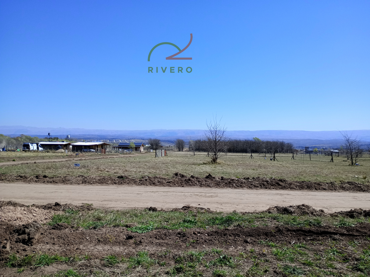 Se vende lote en Villa Ciudad Parque los Reartes