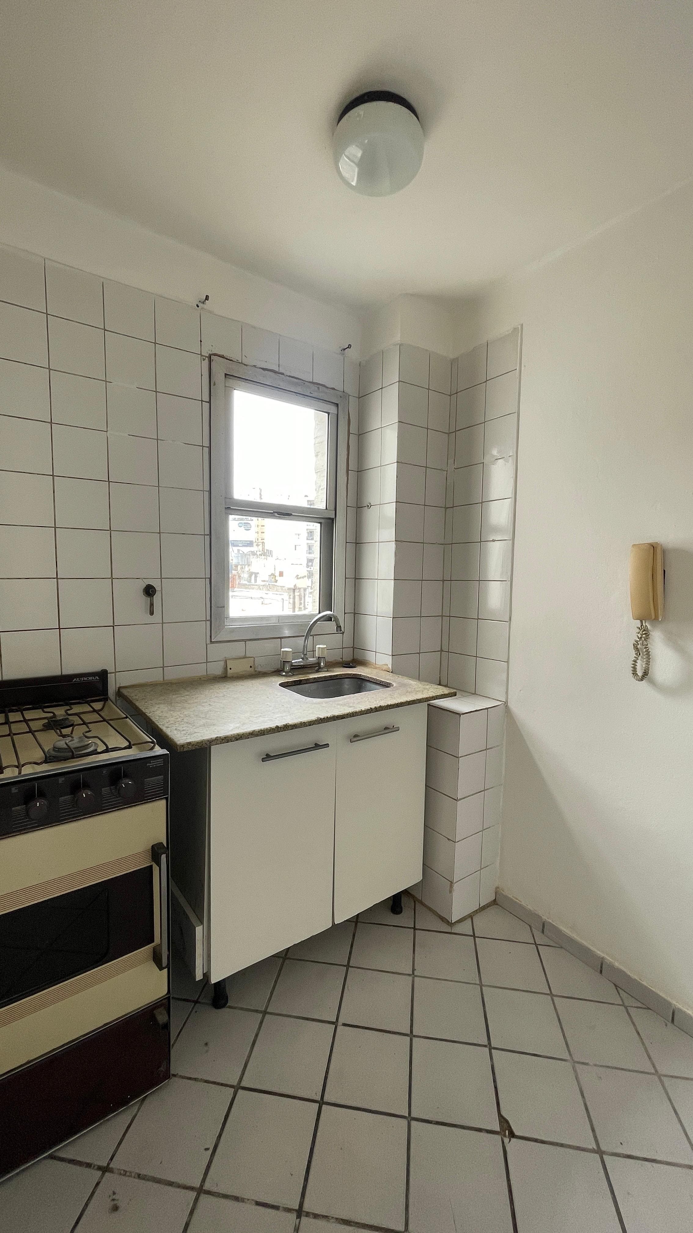 ALBERDI - Neuquen 145 - 1 Dormitorio Desocupado c Escritura