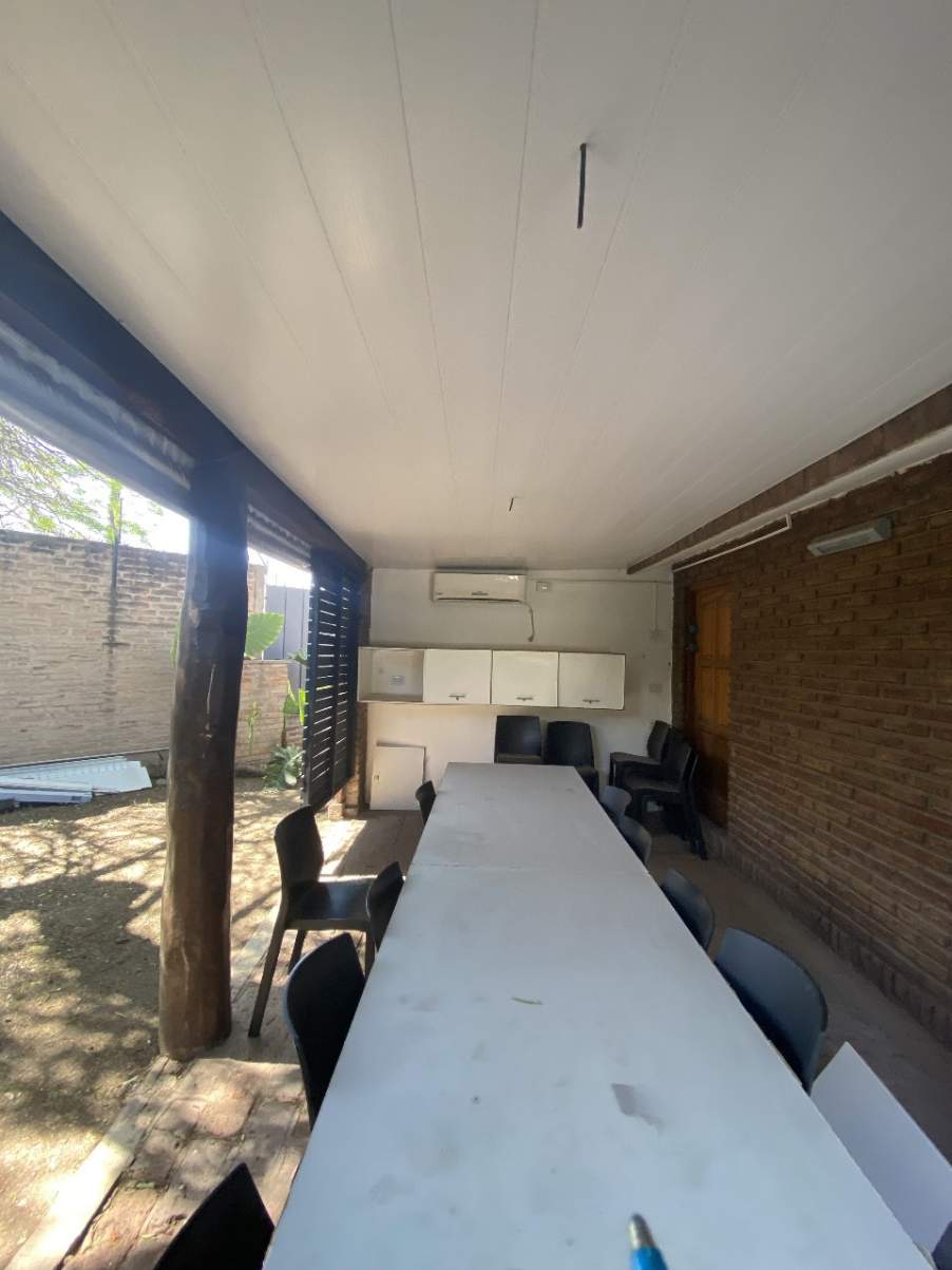 INMUEBLE USO COMERCIAL . 942M2 CUBIERTOS . EXCELENTE UBICACION!