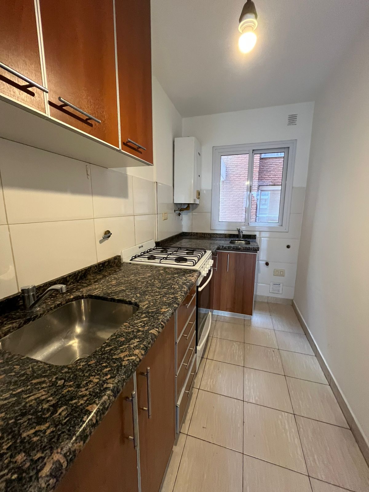 NUEVA CORDOBA 1 DORMITORIO CON AMPLIO BALCÓN -BS AS 1035- EXCELENTE UBICACIÓN