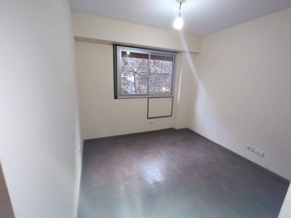 Nva Cba corazon sobre calle illia 451