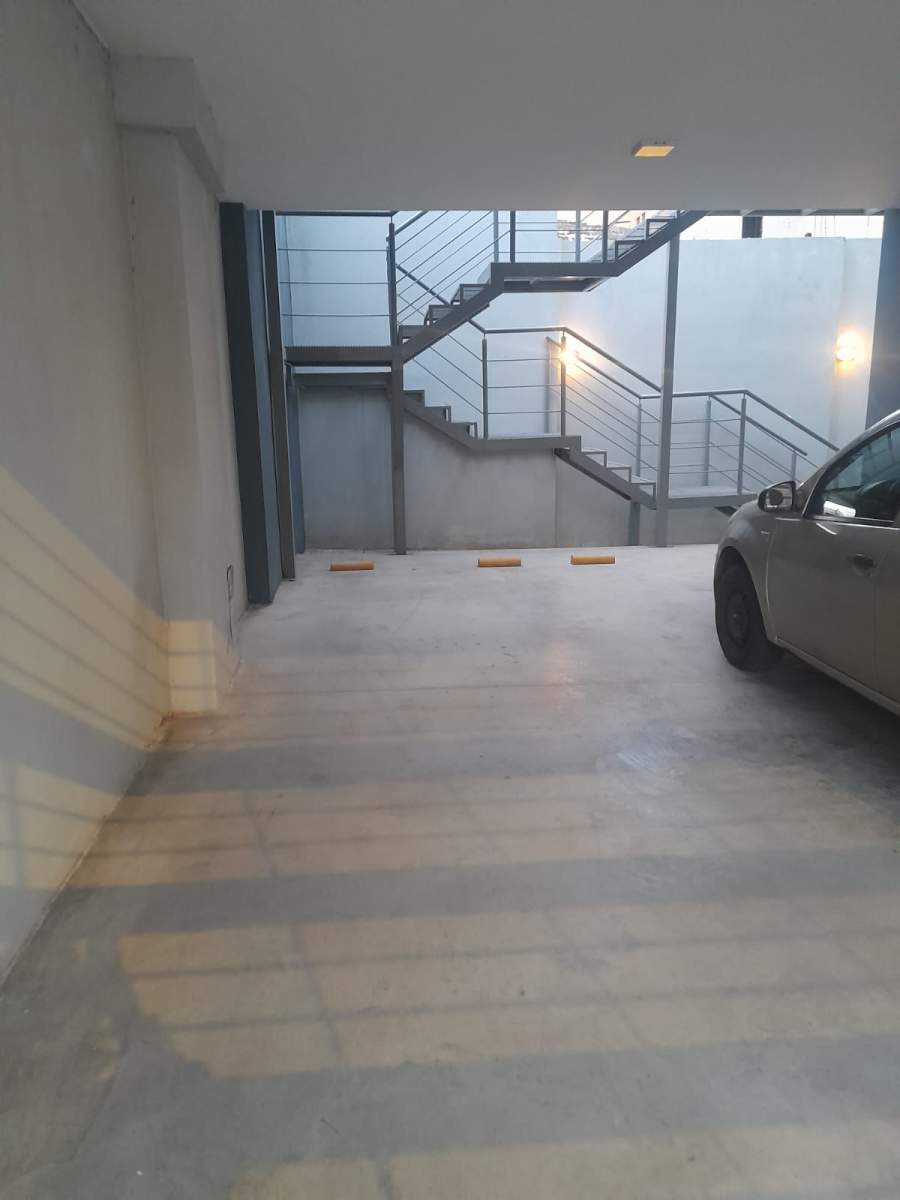 ALQ 1 Dorm 2 coheras balcon con asador, SUM Piscina