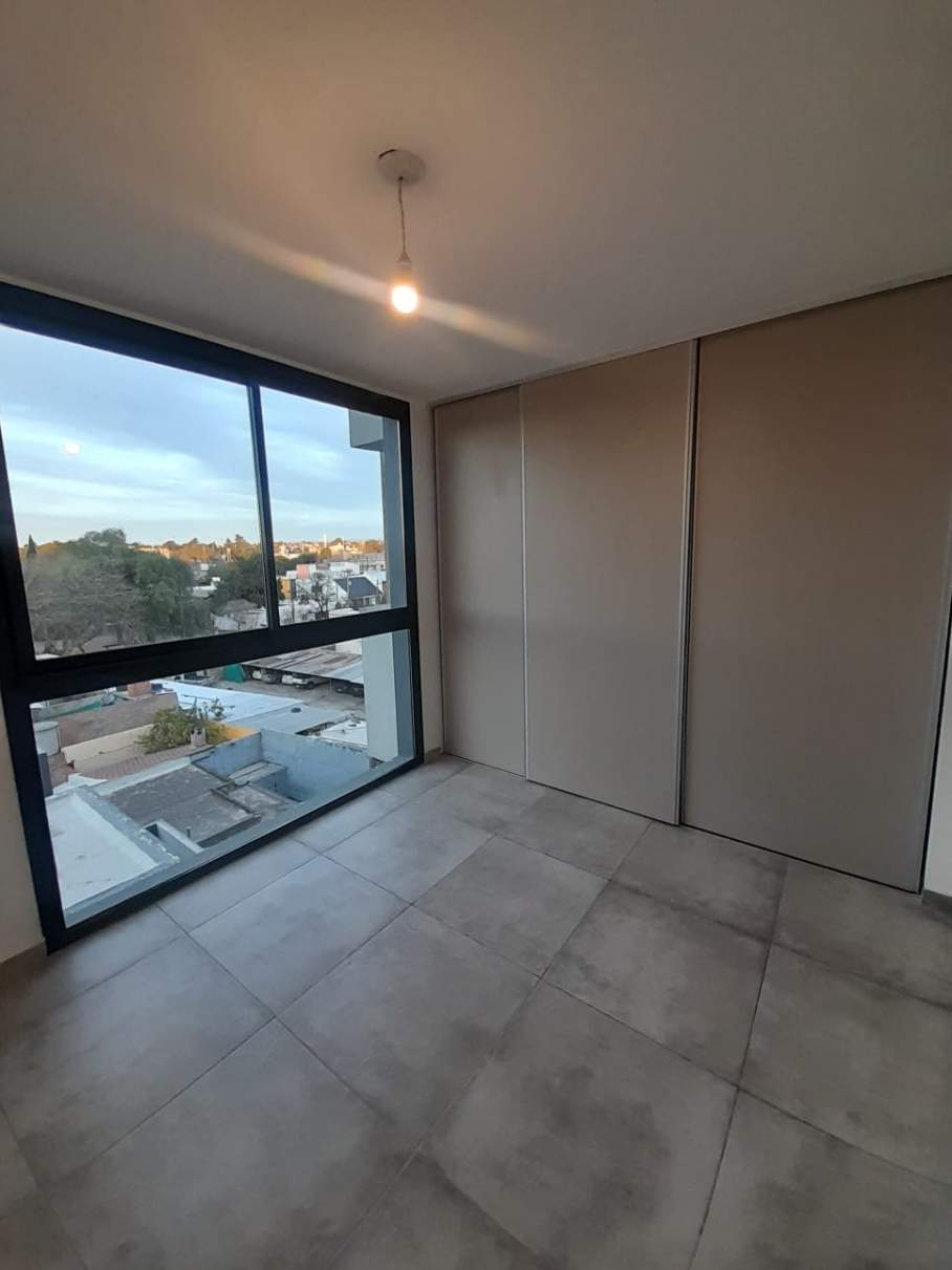 ALQ 1 Dorm 2 coheras balcon con asador, SUM Piscina