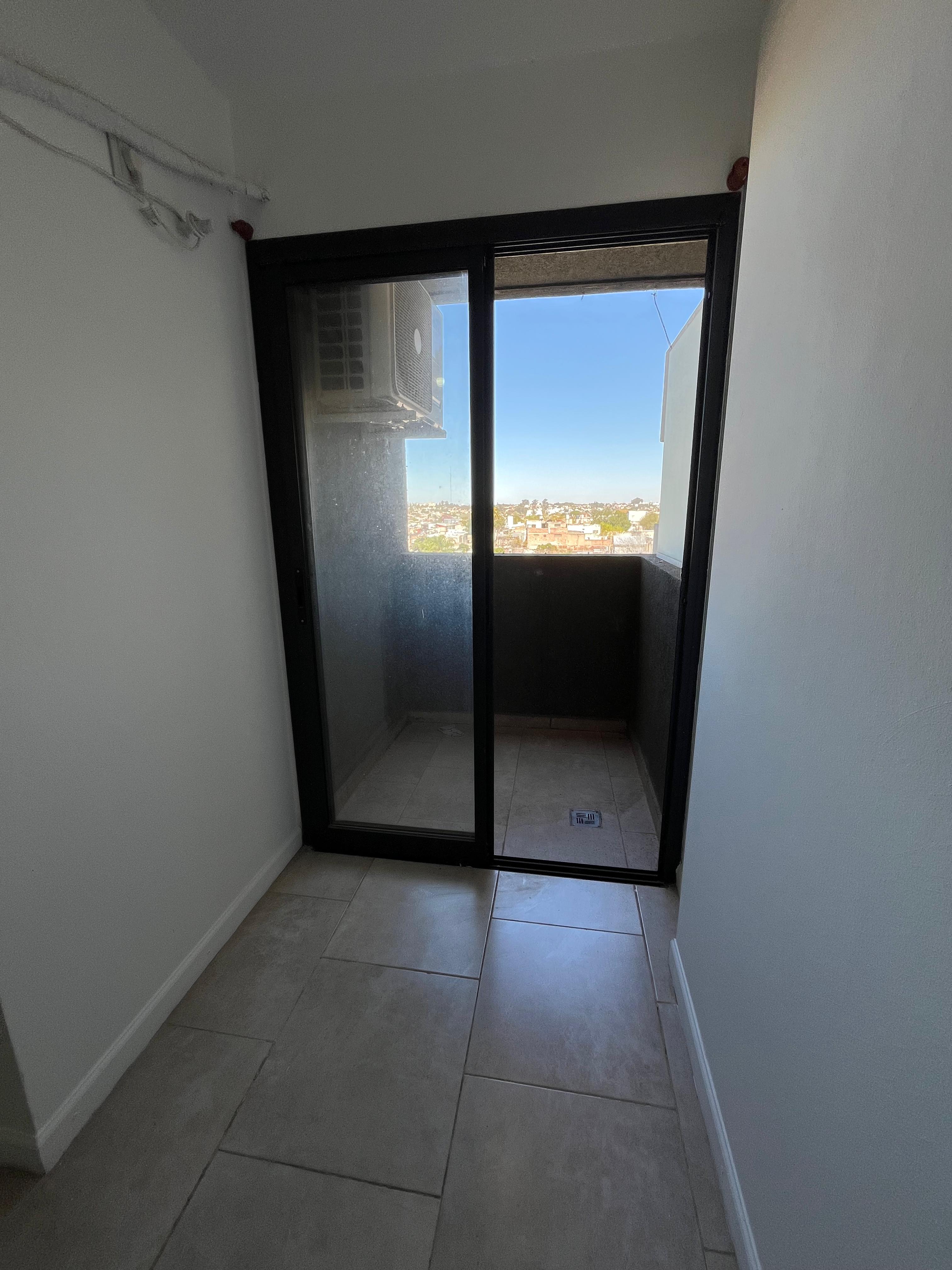 ALQUILO OBSERVATORIO DEPTO 1 DORMITORIO AV. PUEYRRREDON 815 MTS CAÑADA TODO ELECTRICO