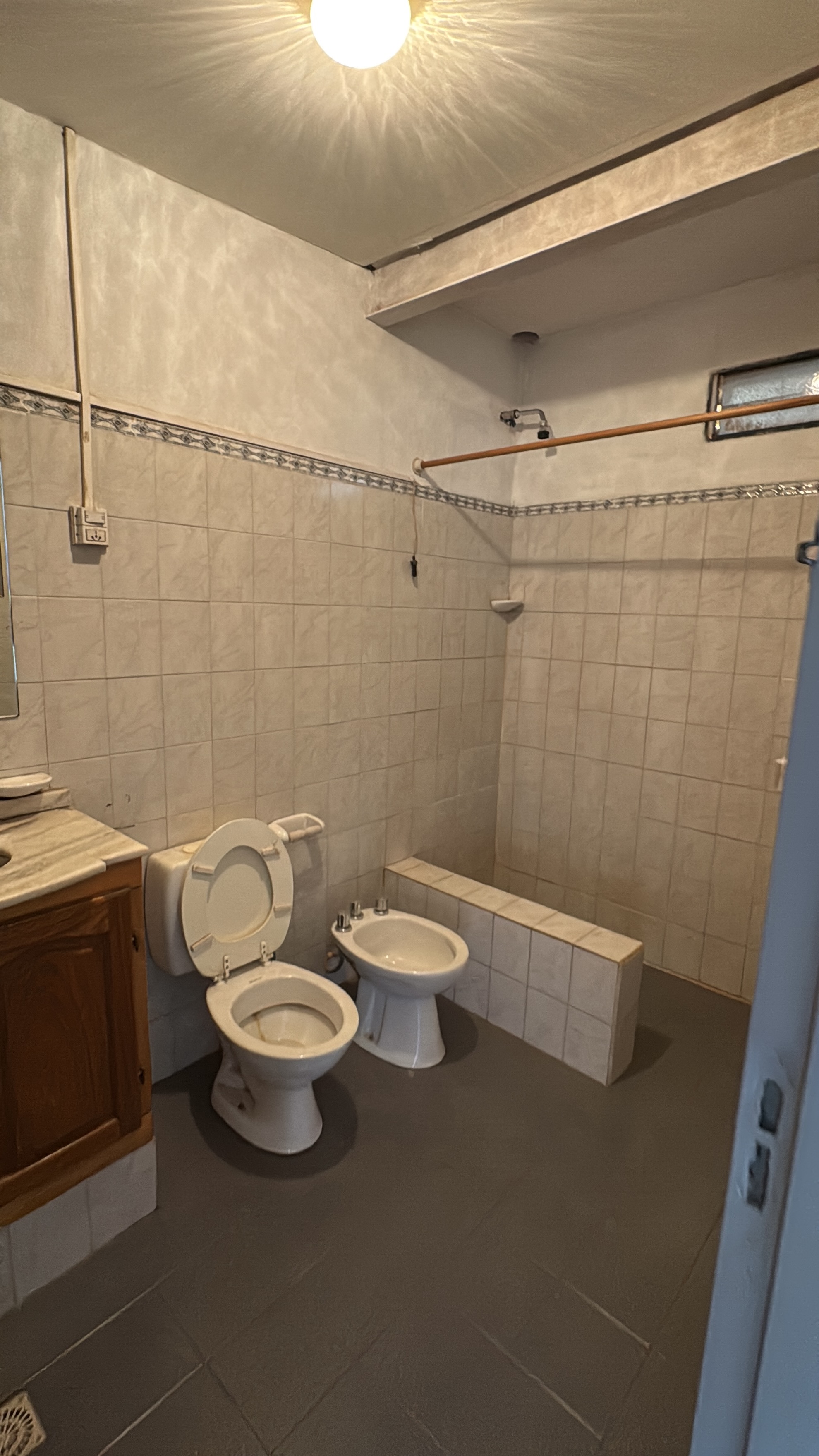 alquiler Galpón Industrial con Oficinas, Depósito y Taller  Ideal Logística los bulevares