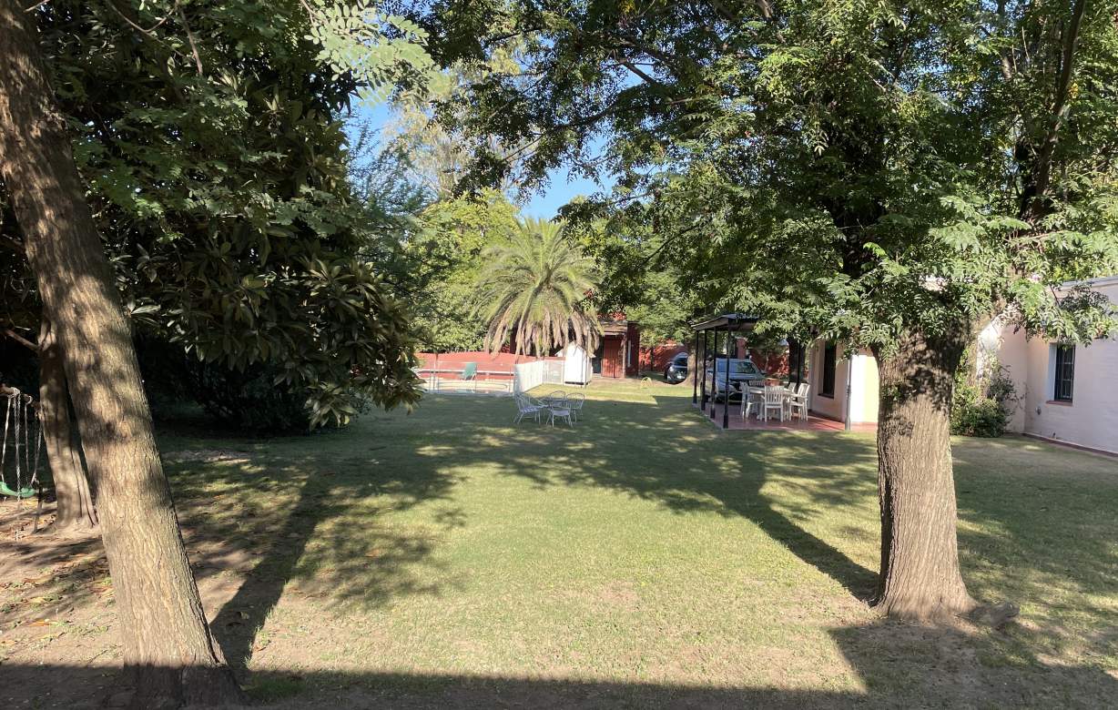 imponente propiedad al lado de paseo rivera indarte