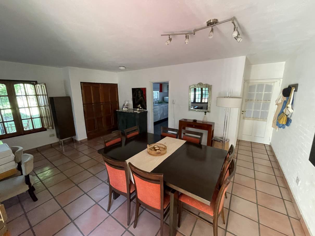 imponente propiedad al lado de paseo rivera indarte