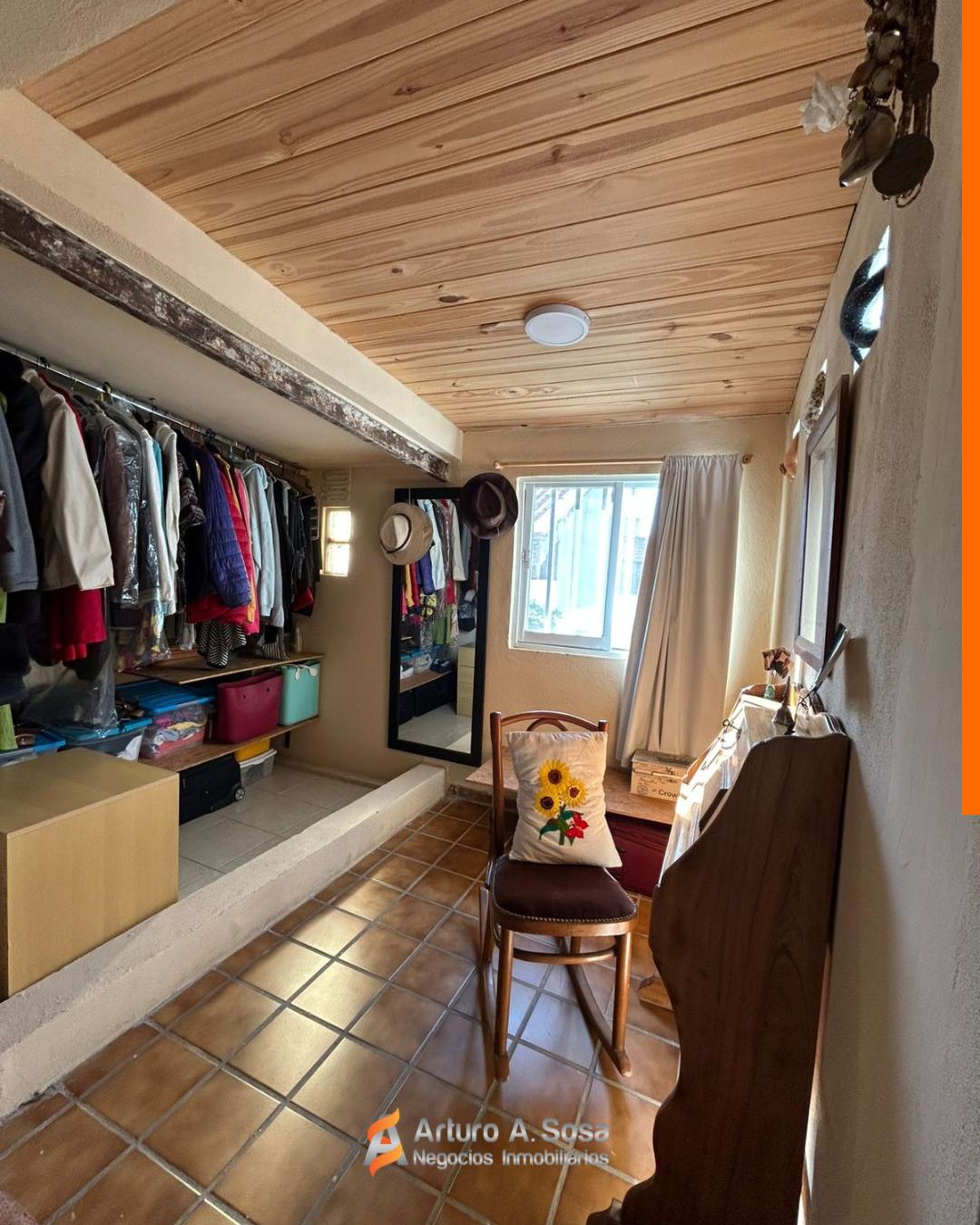 CASA EN VENTA 4 DORMITORIOS URCA