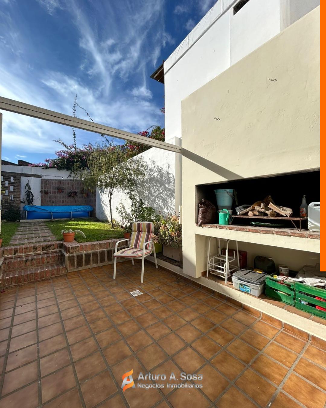 CASA EN VENTA 4 DORMITORIOS URCA