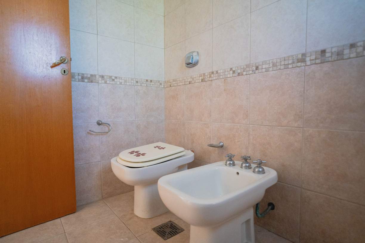 VENTA NUEVO JARDINES DEL BOULEVARD CON SEGURIDAD 24 HS