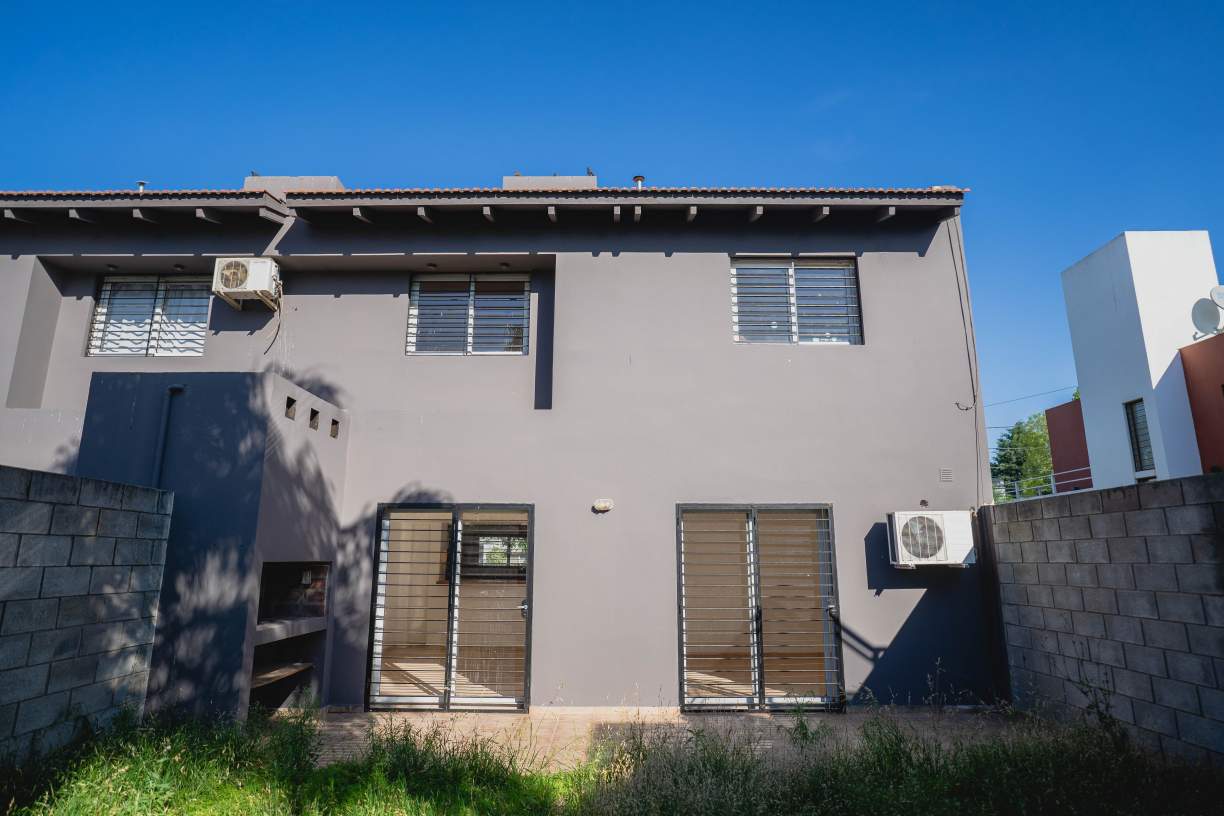 VENTA NUEVO JARDINES DEL BOULEVARD CON SEGURIDAD 24 HS