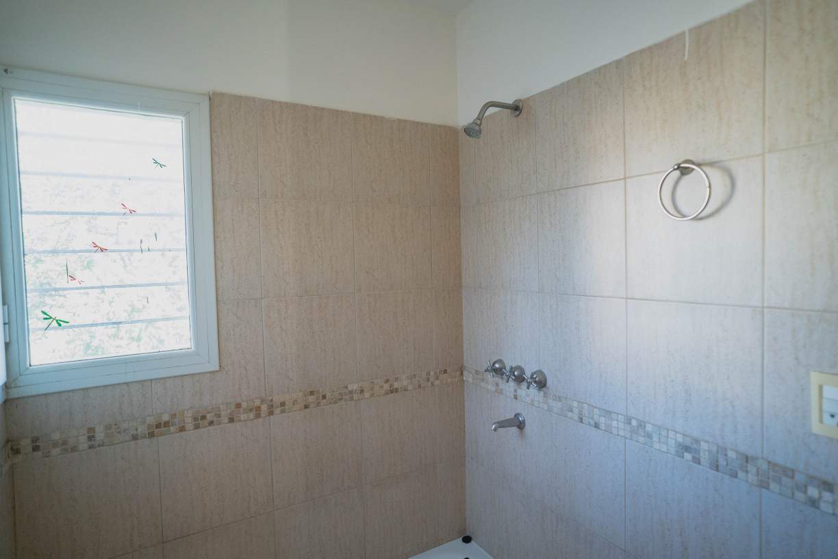 VENTA NUEVO JARDINES DEL BOULEVARD CON SEGURIDAD 24 HS