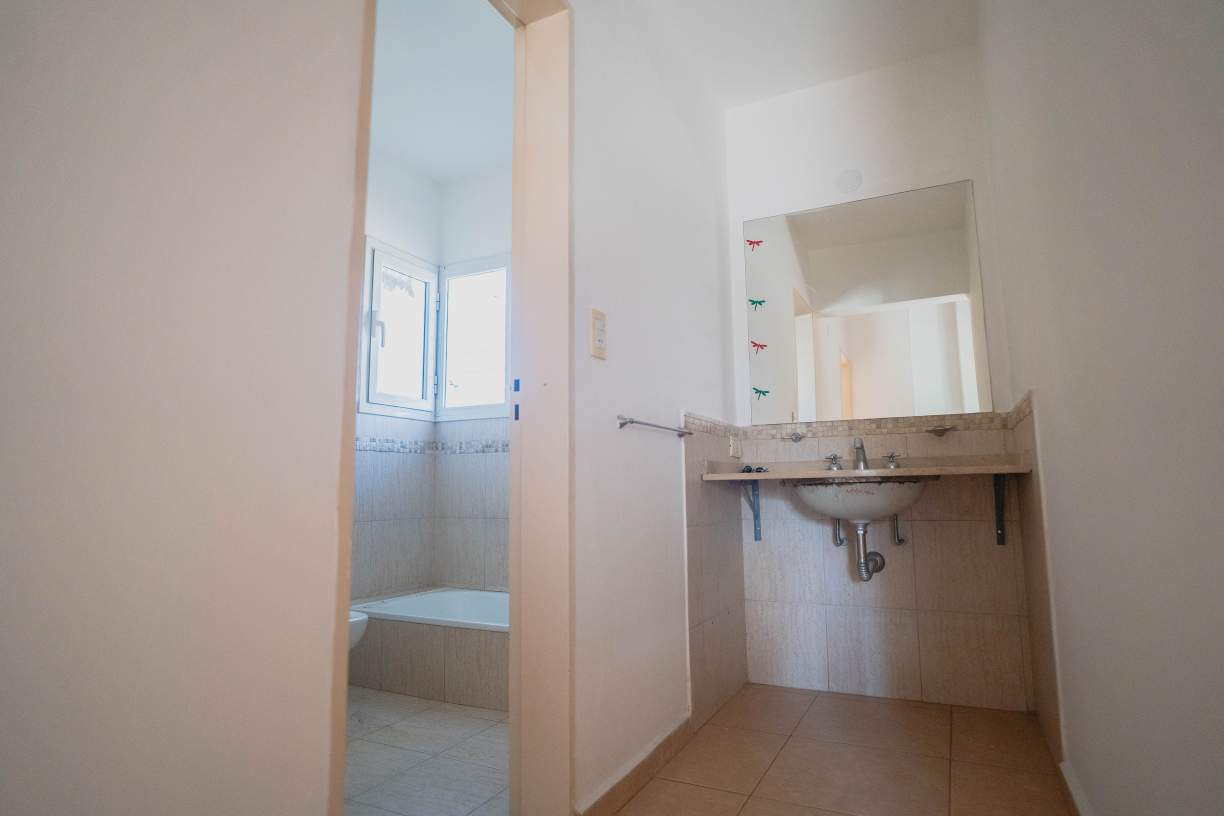 VENTA NUEVO JARDINES DEL BOULEVARD CON SEGURIDAD 24 HS