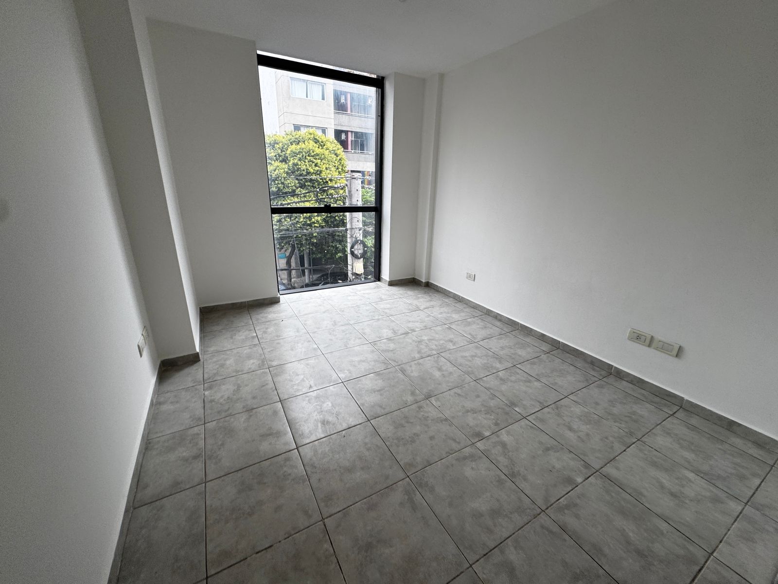 VENTA NUEVO JARDINES DEL BOULEVARD CON SEGURIDAD 24 HS