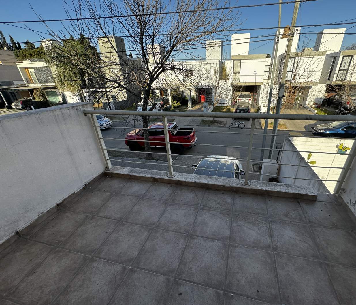 VENTA NUEVO JARDINES DEL BOULEVARD CON SEGURIDAD 24 HS