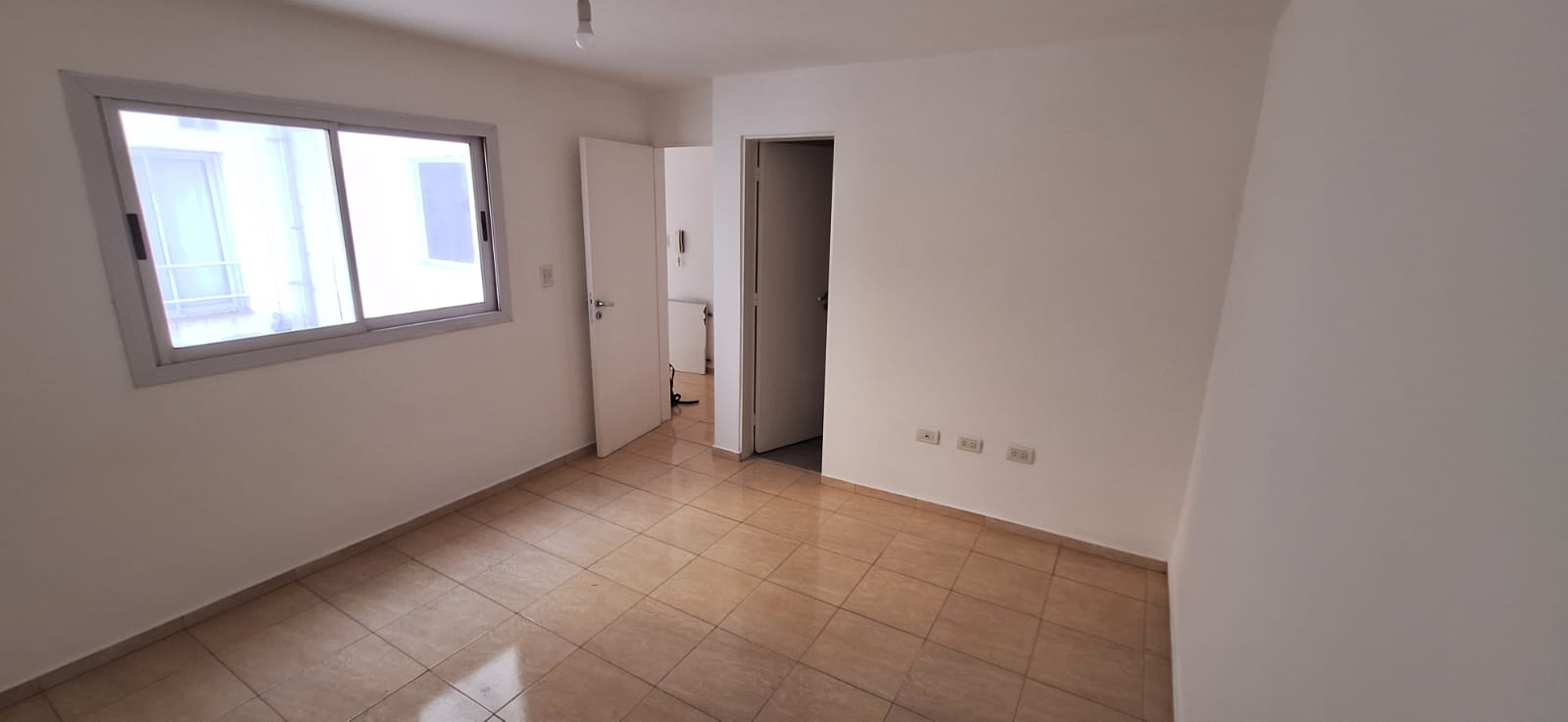 VENTA- ALBERDI- 9 DE JULIO 1844- 1 DORMITORIO- EXPENSAS BAJAS