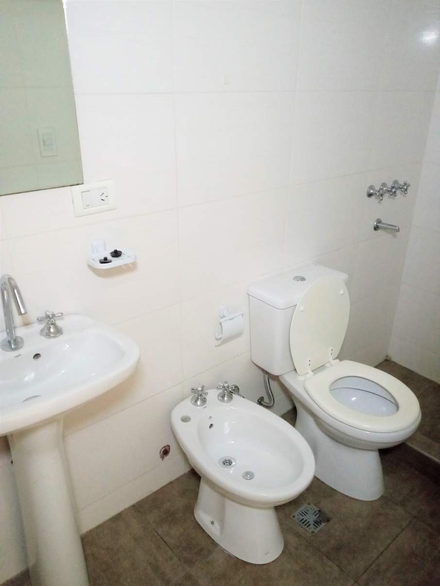 DEPARTAMENTO- VENTA- ALBERDI- 1 DORMITORIO- PLANTA BAJA- APTO CRÉDITO