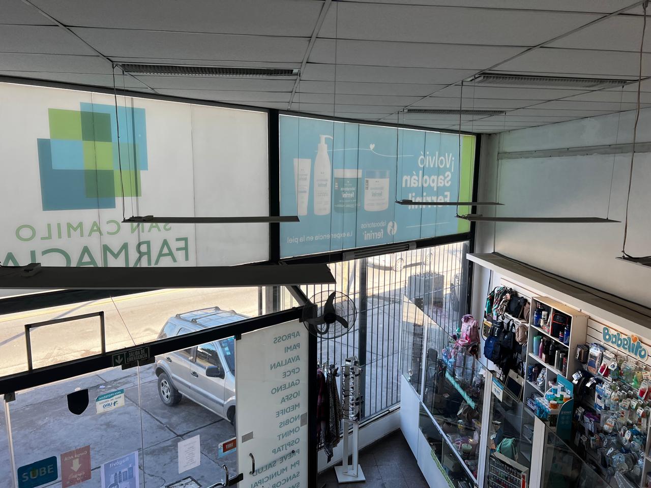 Excelente inversión una propiedad con 2 locales comerciales en zona comercial Bv los Alemanes