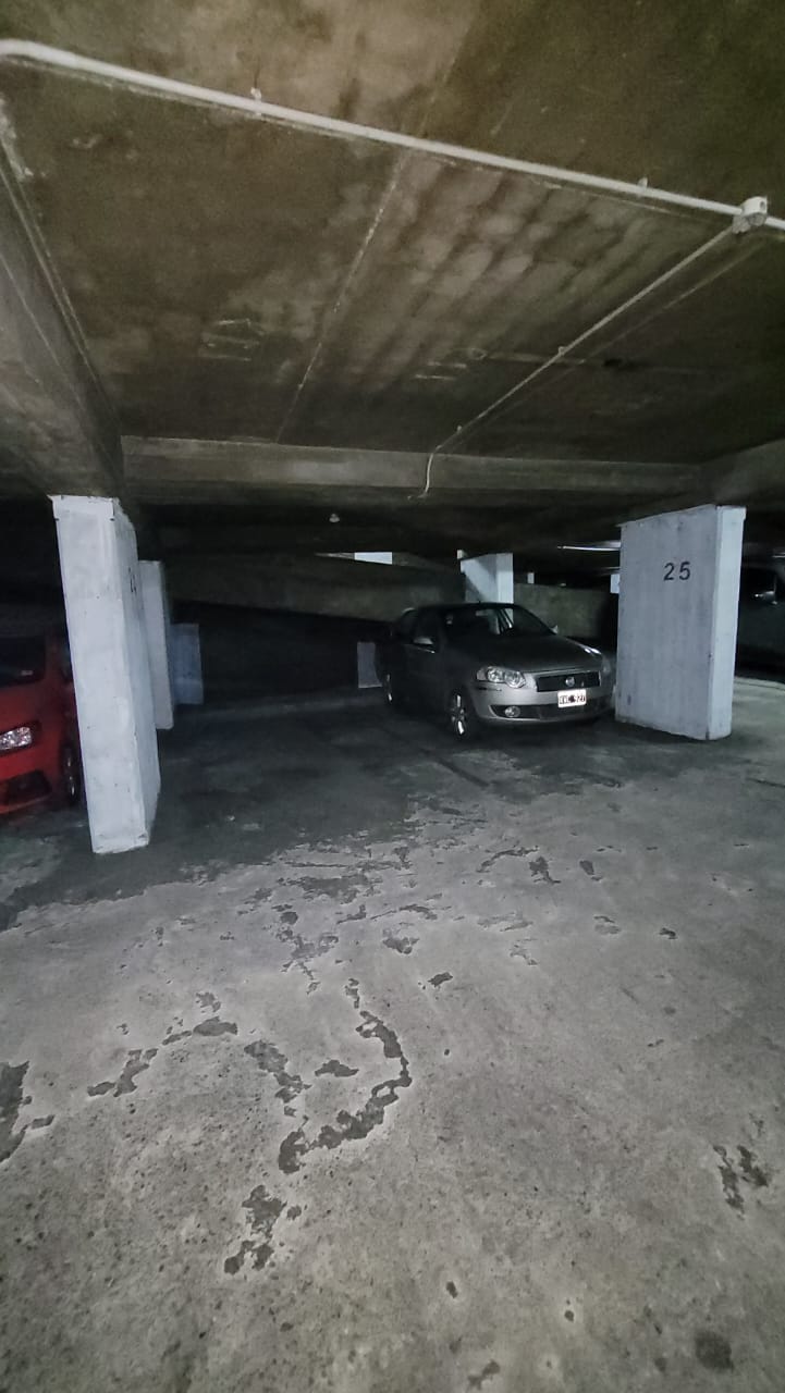 VENTA DE COCHERA CALLE COLON 836