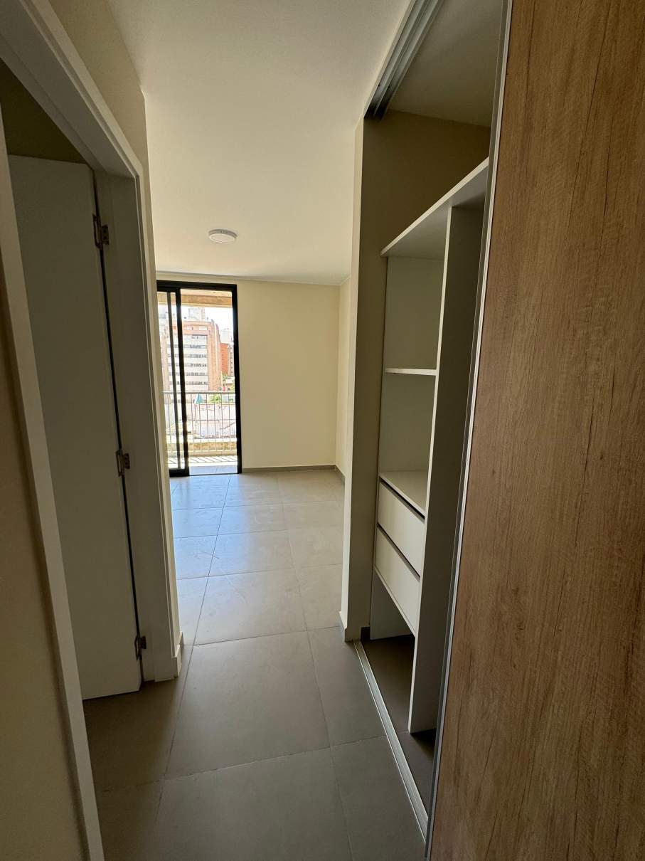Nueva Córdoba - a Estrenar - Departamento Frente en Piso Alto a Estrenar