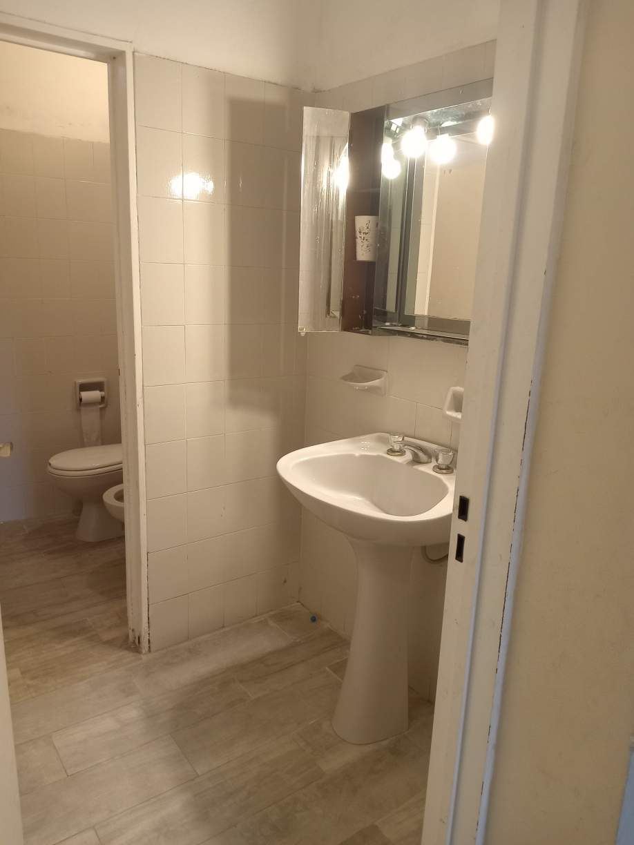 CASA EN ALQUILER DE TRES DORM CON SERVICIOS INCLUIDOS