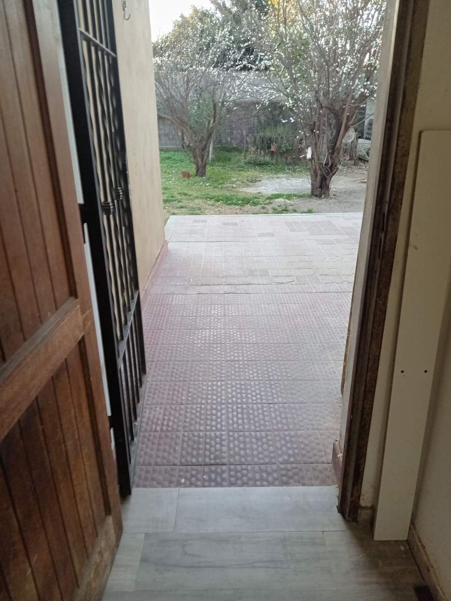 CASA EN ALQUILER DE TRES DORM CON SERVICIOS INCLUIDOS