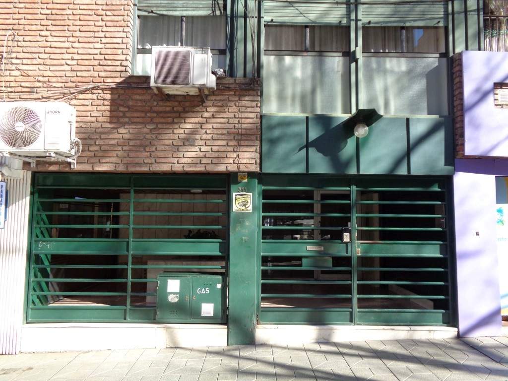 Centro - Departamento Externo Monoambiente, Amplio y Luminoso con Cocina Separada y Excelente Vista. A metros del Shopping Patio Olmos