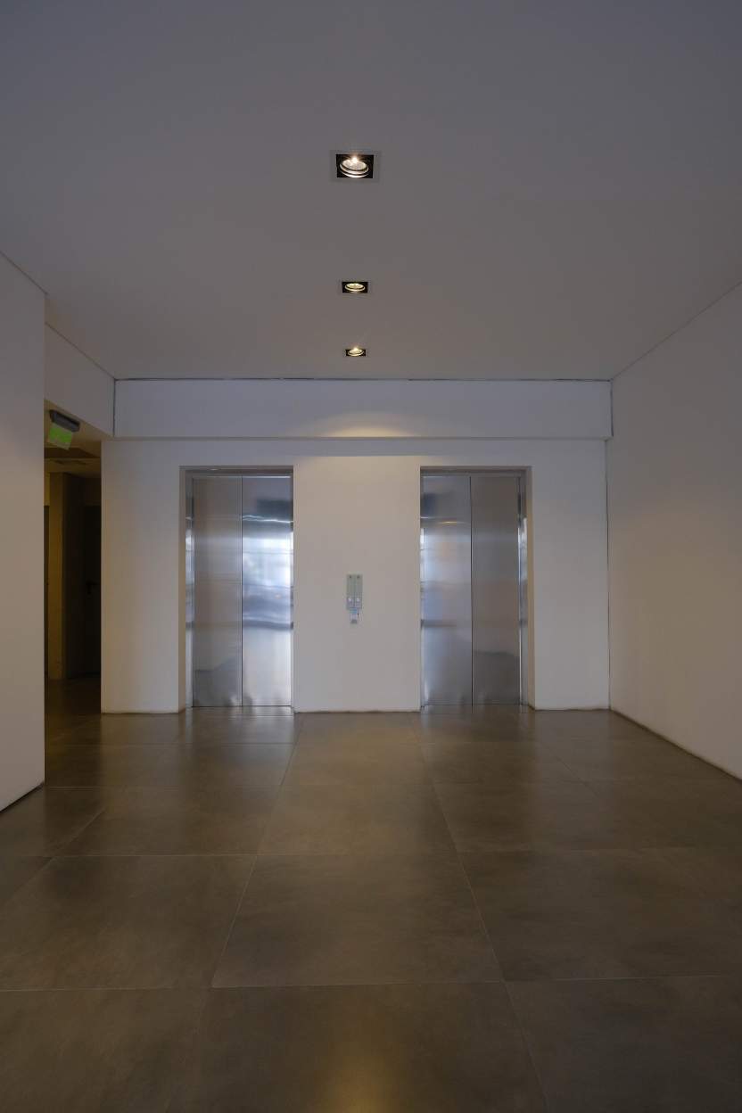 Edificio Coorporativo en Alquiler . 4581m2 Cubiertos Divisibles!