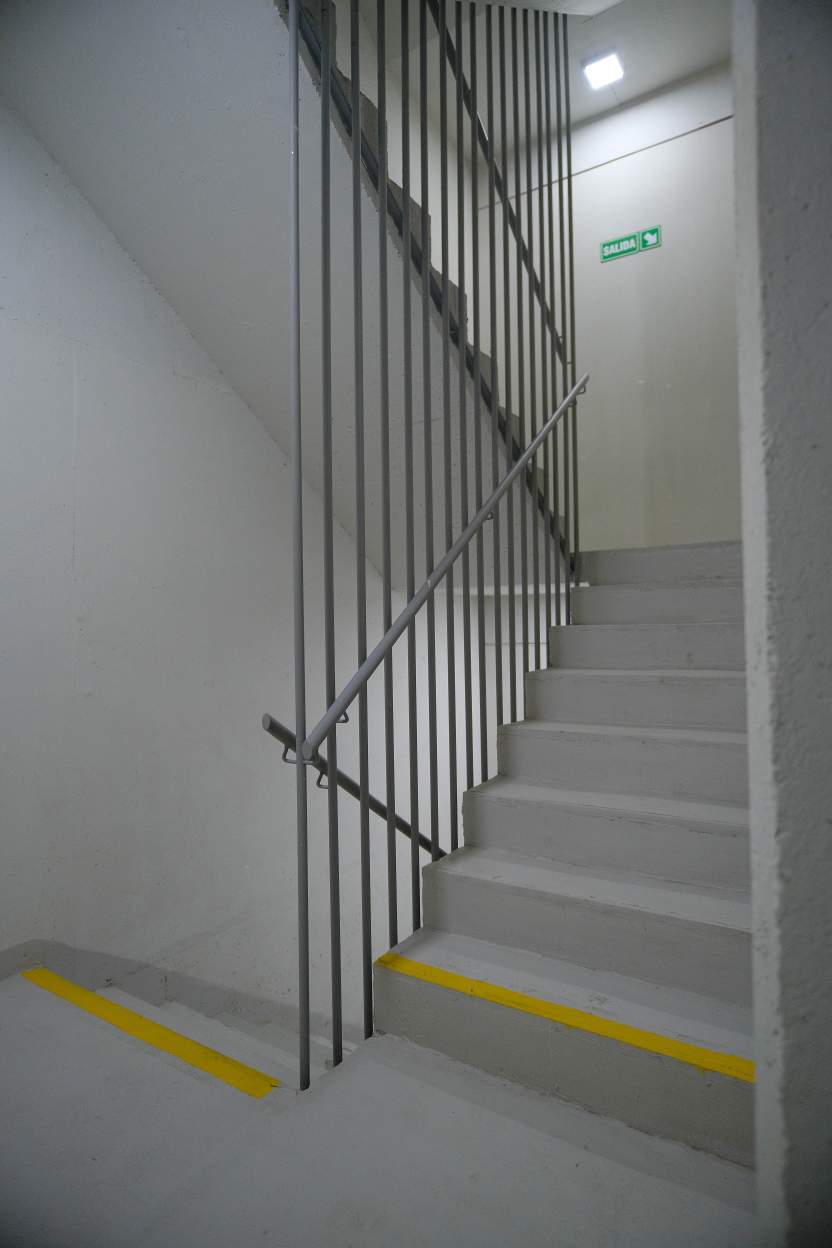 Edificio Coorporativo en Alquiler . 4581m2 Cubiertos Divisibles!